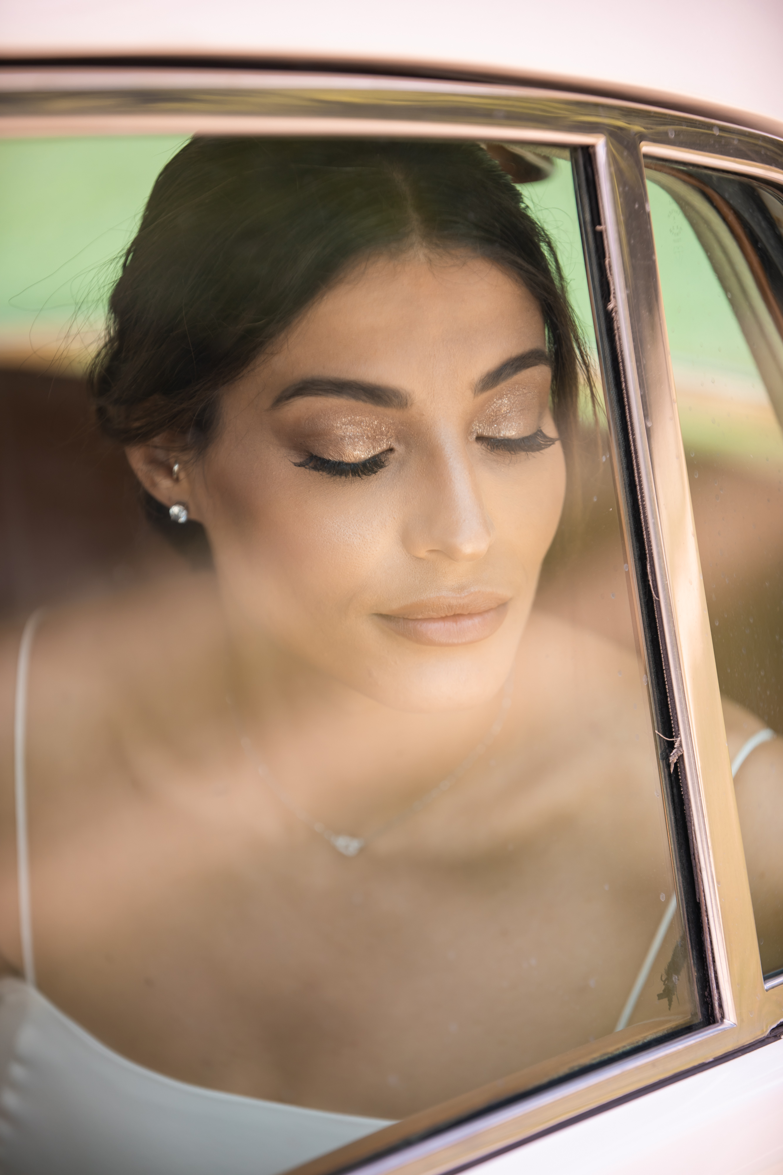 Portrait mariée voiture ancienne