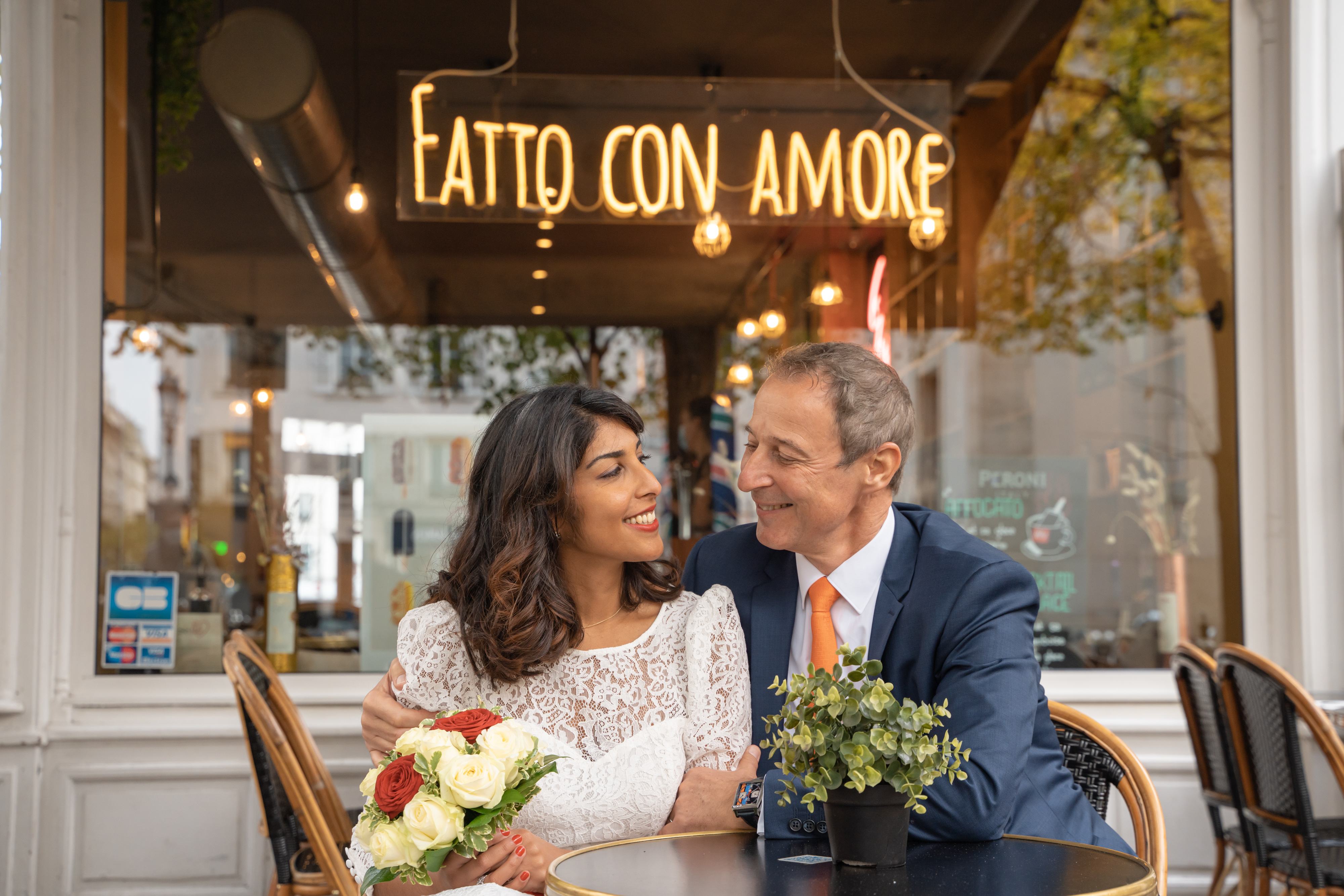 Couple café parisien Fatto con Amore